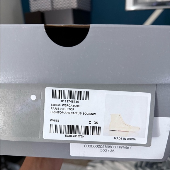 Balenciaga Beige High-Top Sneakers - Picture 6 of 9